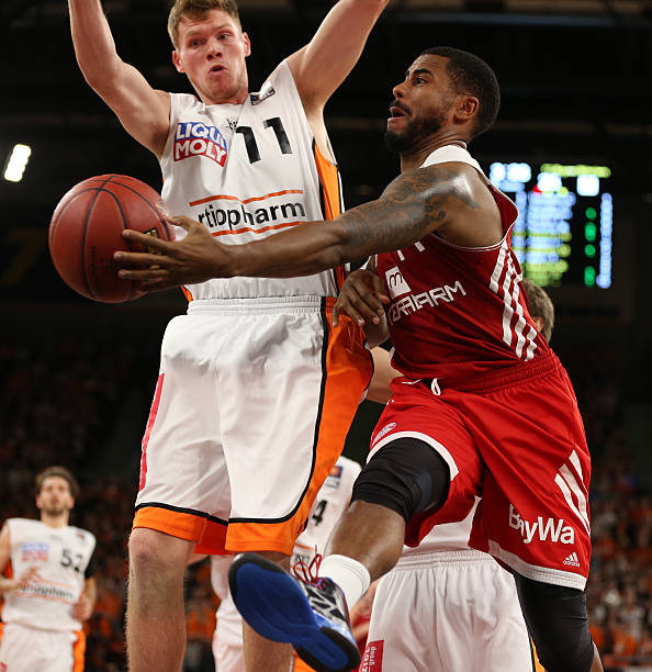 却遇到了挑 却遇到了挑