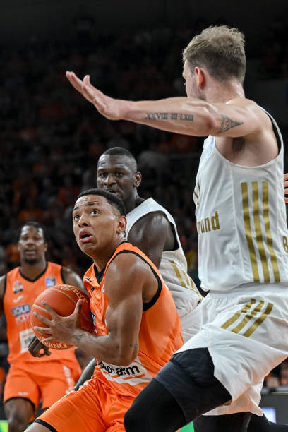 被迫出售核 被迫出售核